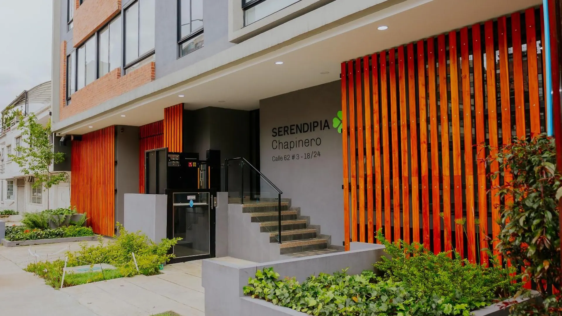 Moderno Estudio Con Gimnasio, Terraza Y Coworking En Bogota 0*,  Colombia