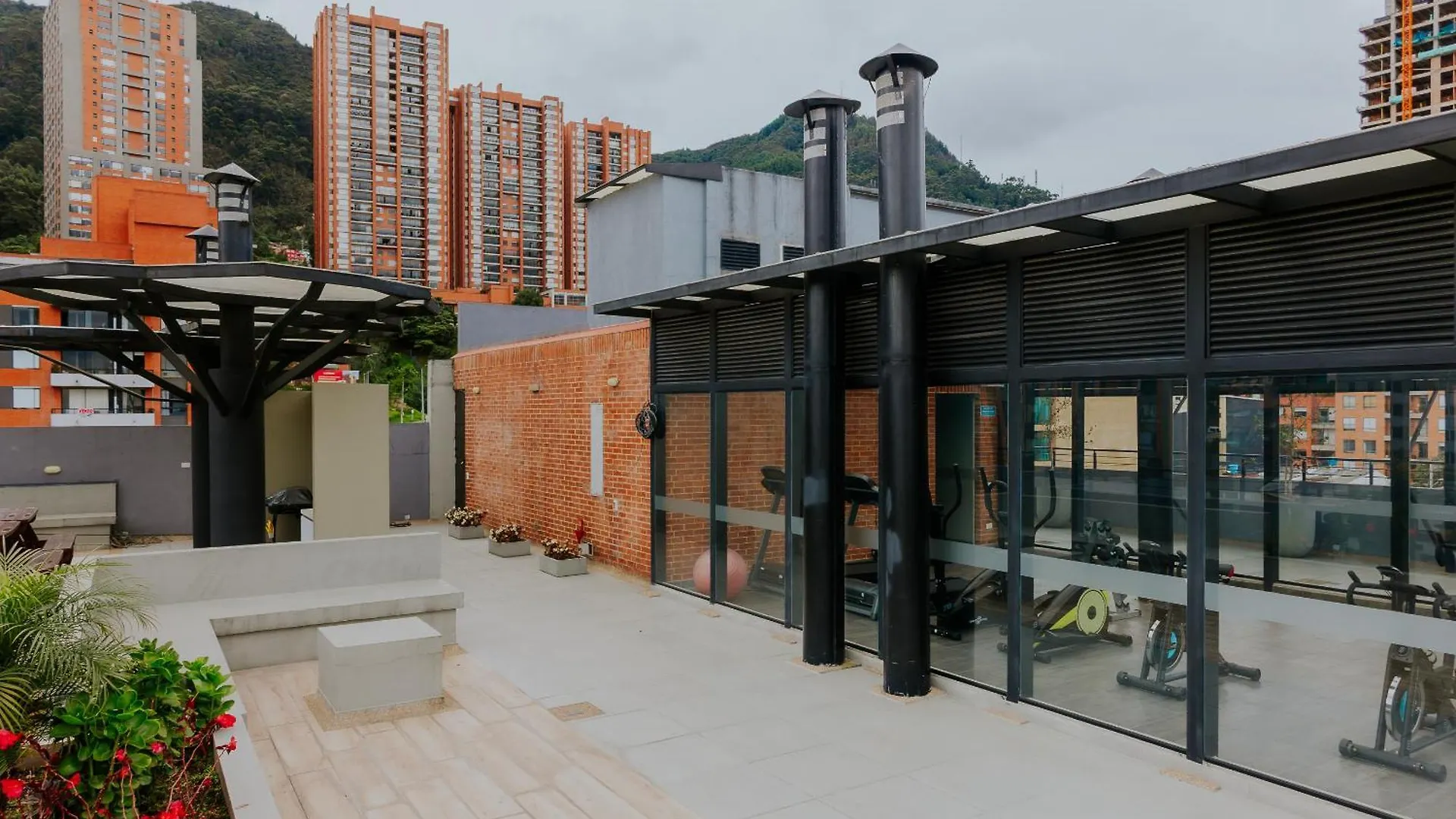 Moderno Estudio Con Gimnasio, Terraza Y Coworking En Bogota